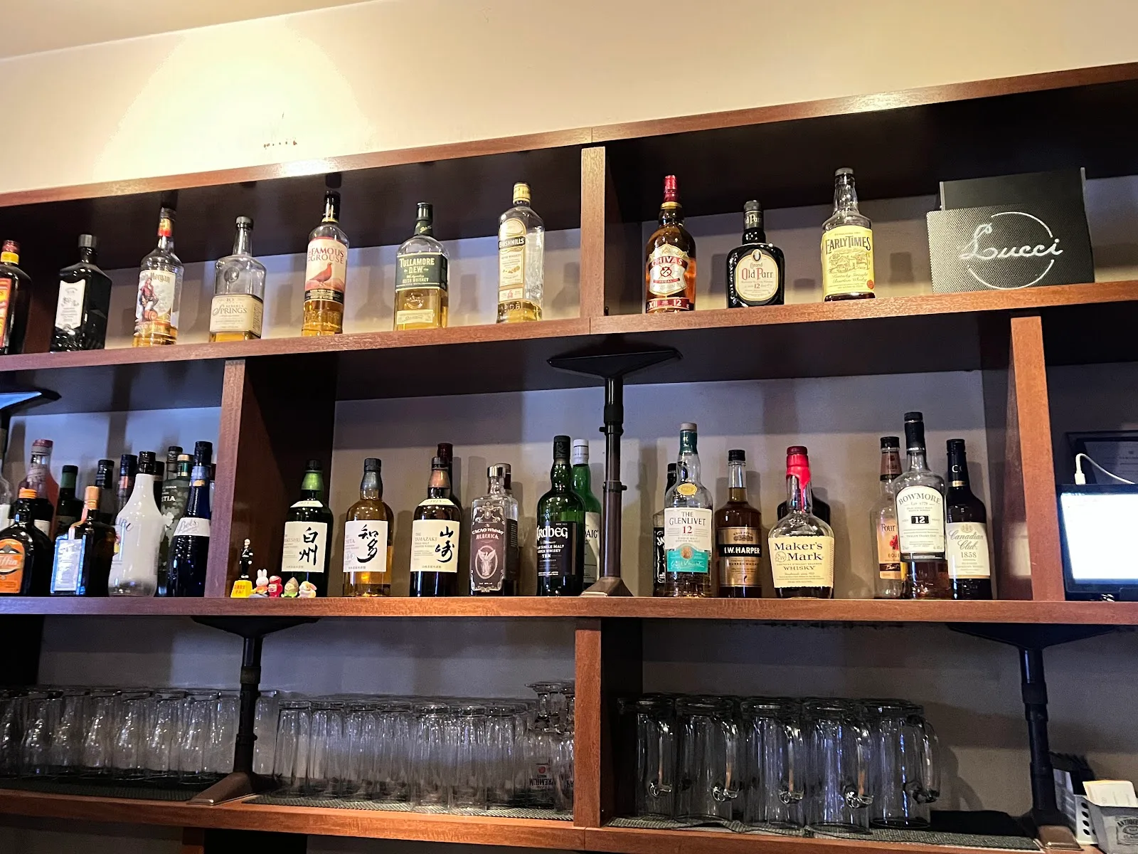 Lucci-Dining&Bar- · 2